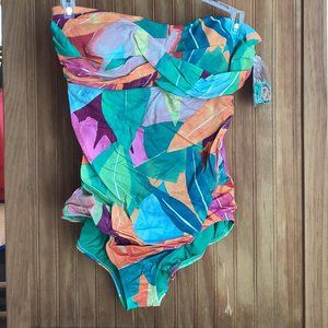 NEW Time and Tru Women’s 1X Tropical Botanical NWT Swimsuit Size 1X Bathing Suit